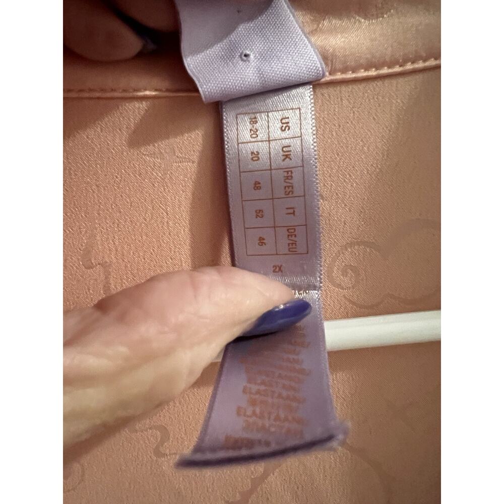 Savage X Fenti Pink Heavenly Satin Sleep Shirt Button Up Lace Up Sides Sz 2x - Picture 6 of 9
